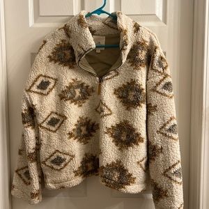 Super cute only been woren once sweater. Size Large